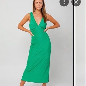 Le Lis Boutique Green Formal Dress